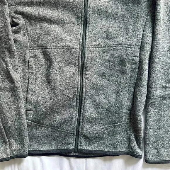 Puma Zip Up Hoodie Jacket - Picture 3 of 7